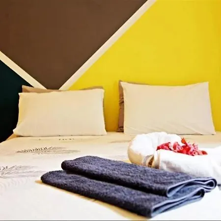 B&B 11 Boutique 2*