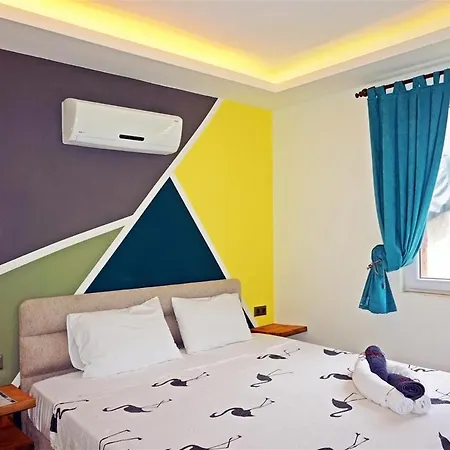 Bed and Breakfast 11 Boutique